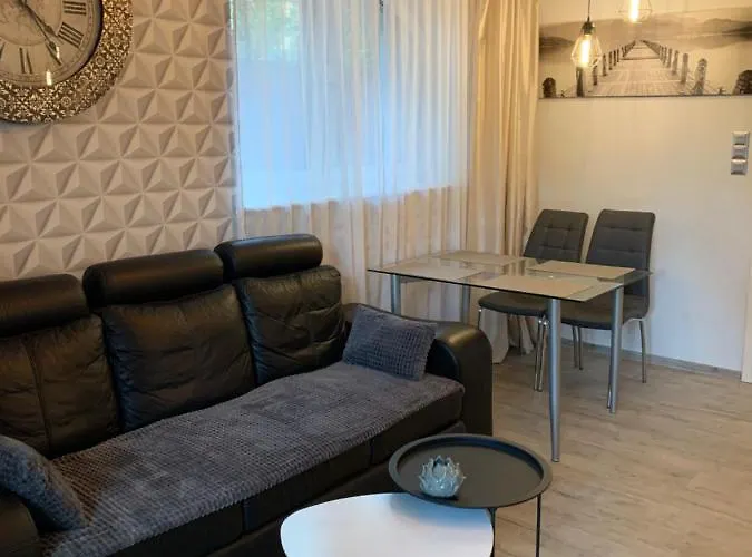 Lägenhet Uroczy Z Patio *